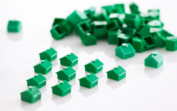 comparing prices of comparable houses comparing prices of comparable houses